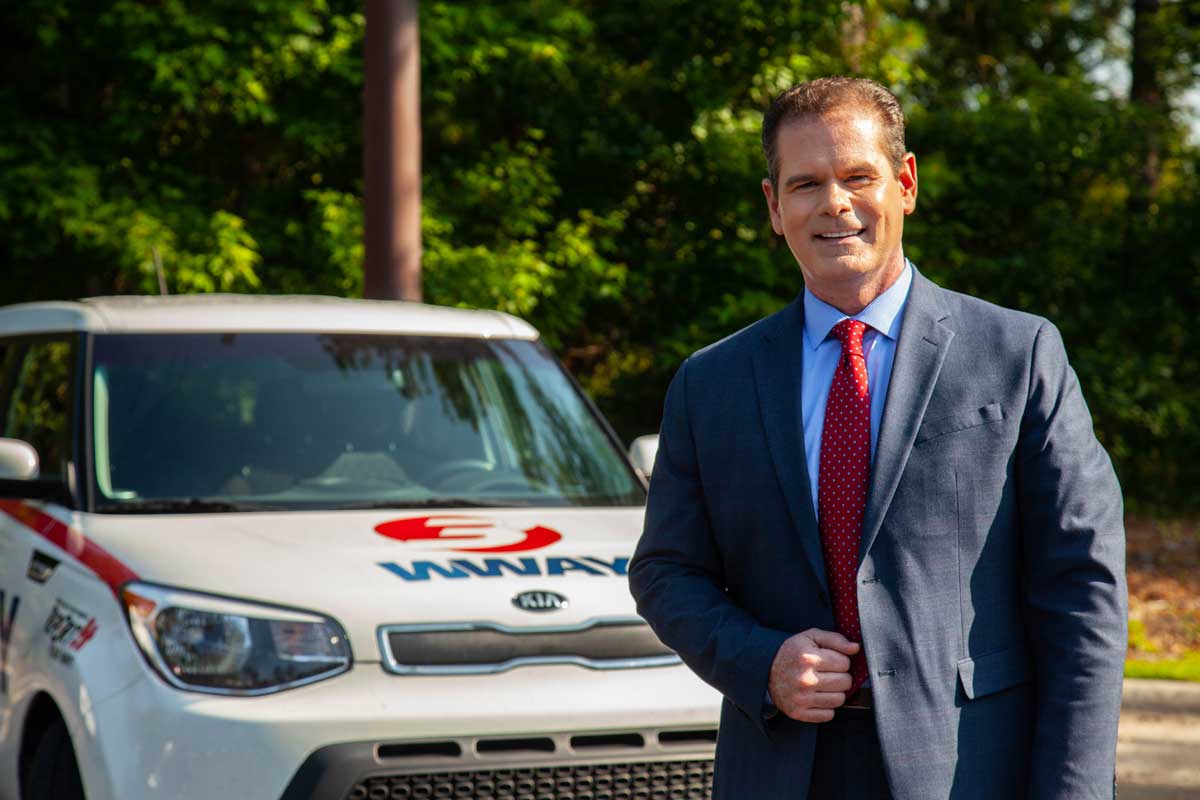 Getting a TV news anchoring job NewsLab